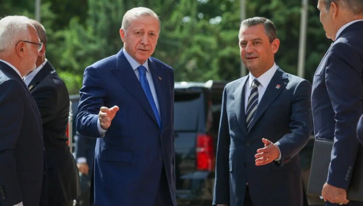 MetroPOLL yurttaşlara ‘normalleşmeyi’ sordu: ‘Erdoğan ve Özel yeniden görüşmeli mi?’