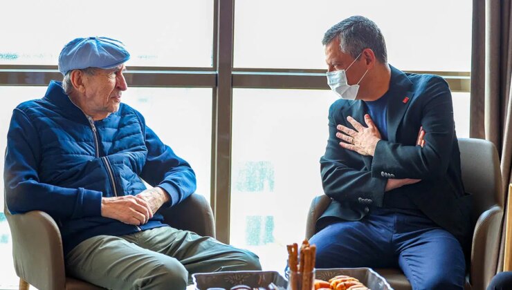 Özgür Özel, önceki CHP genel başkanlarının Babalar Günü’nü kutladı