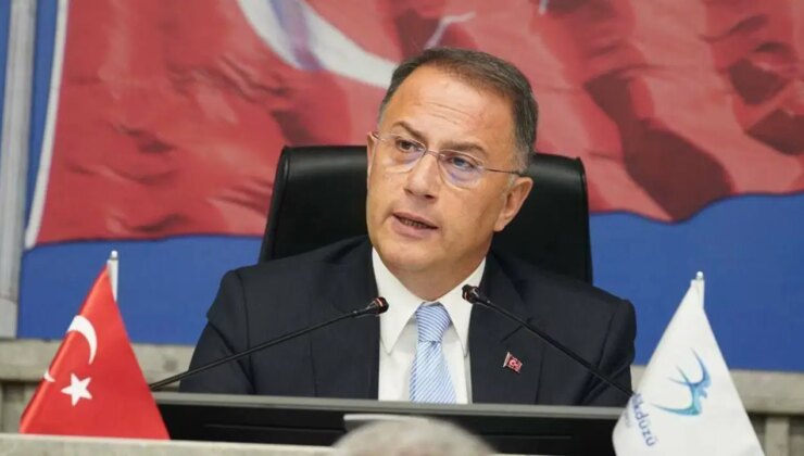 Özgür Özel’den, Beylikdüzü Belediye Başkanı Murat Çalık’a ziyaret