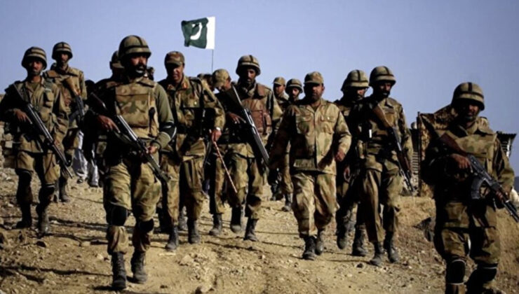 Pakistan savunma harcamalarını yüzde 20 artırdı