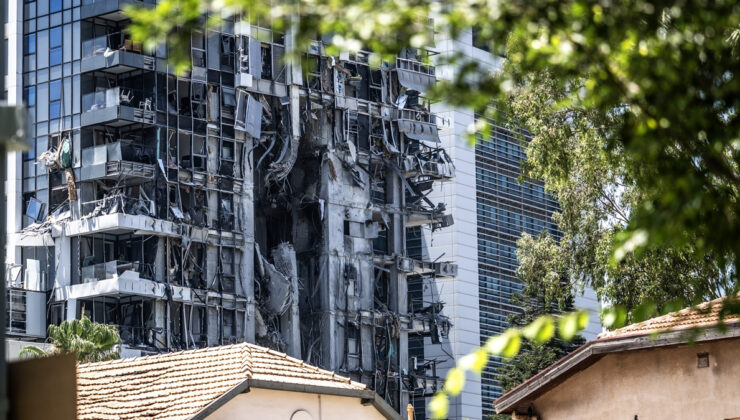 Papa 14. Leo’dan İsrail ve İran’a, ‘sorumluluk ve akıl’ ile hareket etmeleri çağrısı