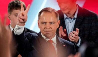 Polonya’da Cumhurbaşkanlığı seçimini muhalefetin adayı kazandı