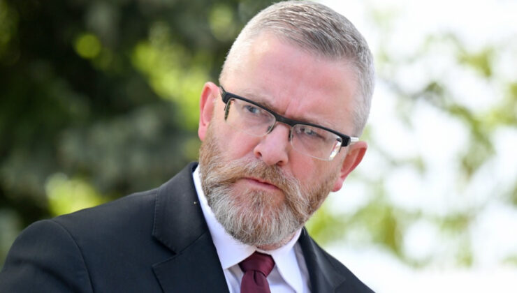 Polonya’da milletvekili Braun’dan LGBT tepkisi