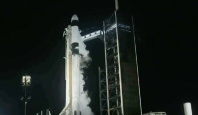 Polonyalı, Macar ve Hint astronotlar uzay yolculuklarına başladı