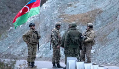Rusya, Karabağ’ı resmen Azerbaycan toprağı olarak tanıdı