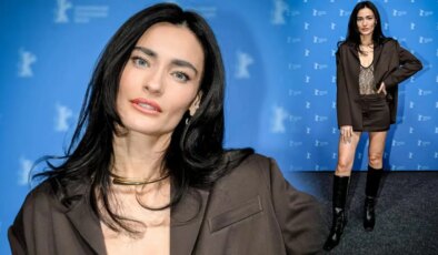 Saadet Işıl Aksoy’un ‘Gururlu Anne’ paylaşımı sosyal medyada ilgi gördü