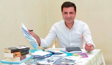 Selahattin Demirtaş’tan ‘süreç’ ve ‘İmamoğlu’ açıklaması: Erdoğan’a çağrı yaptı