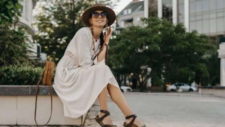 Sıcak havaların tadını terlemeden çıkarın: Yaz aylarında serin tutan 7 giysi önerisi