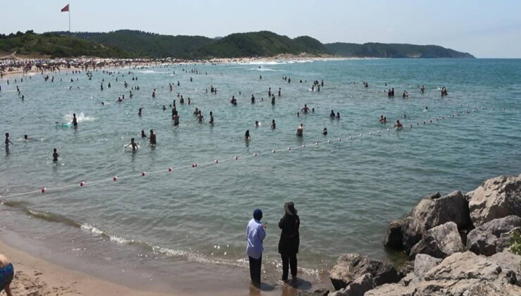 Şile’deki plajlar bayramda hareketlendi: Esnaf işlerin durgunluğundan şikayetçi