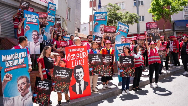 Şişli Belediye Meclisi’nin CHP’li üyelerinden ‘durma’ eylemi