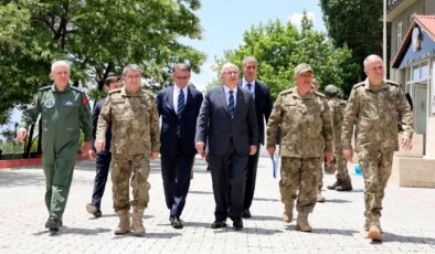 Son dakika… Milli Savunma Bakanı Güler: İran’daki son olaylar nedeniyle sınırlarımızdaki güvenlik tedbirleri artırılmıştır