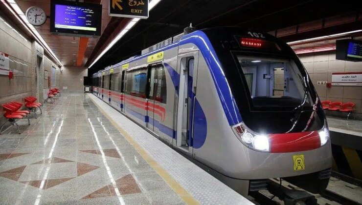 Tahran’da savaş alarmı: Metro istasyonları sığınak oluyor