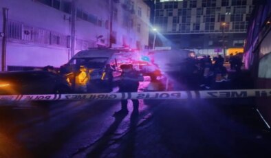 Tartıştığı kişiyi taşla vurarak öldürdü: Pasaport için başvururken yakalandı