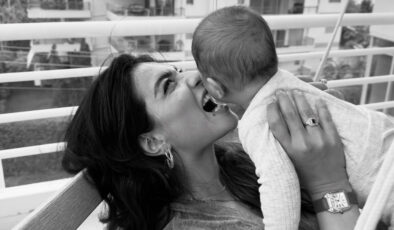 Taze anne Melisa Aslı Pamuk’tan yeni fotoğraf! Oğlunu ve eşini paylaştı