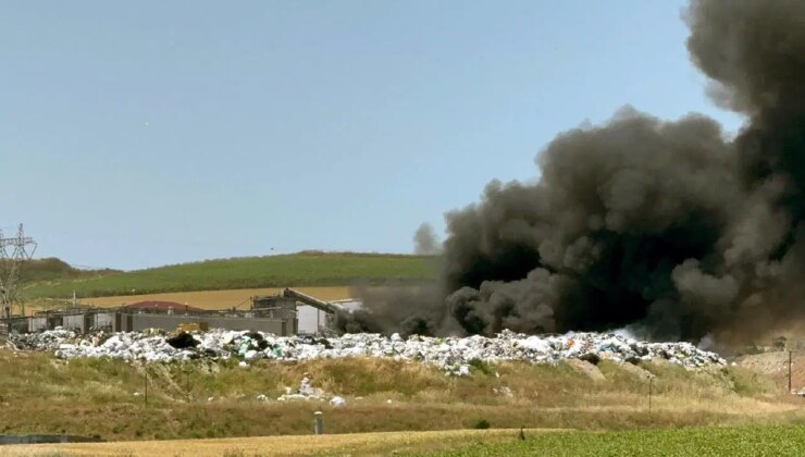 Tekirdağ’da geri dönüşüm tesisi deposunda yangın çıktı!