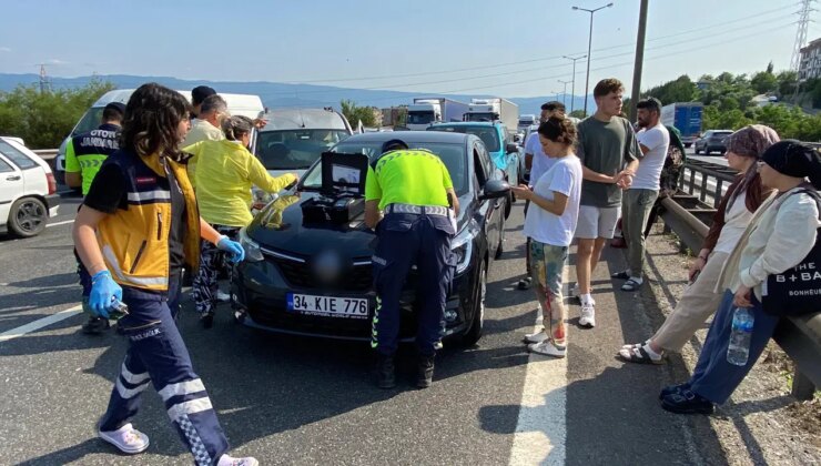 TEM’de 8 araç birbirine girdi: Kimsenin burnu bile kanamadı!