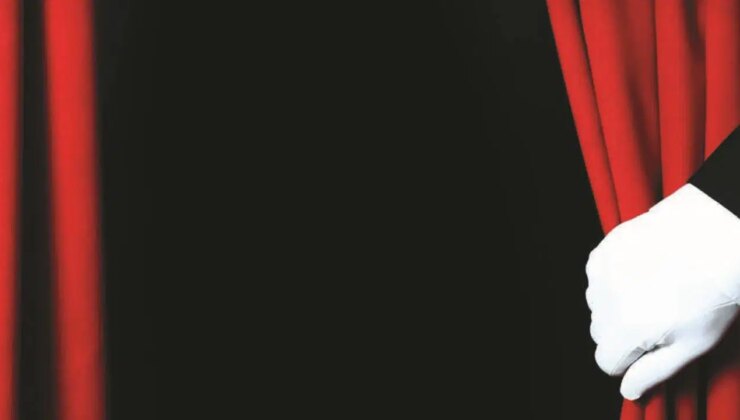 Tiyatro Kooperatifi Yönetim Kurulu Başkanı ve oyuncu Mert Fırat ile kampanya üzerine konuştuk: Perdeler kapanmasın