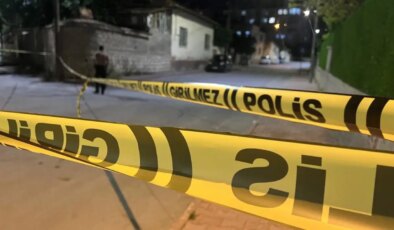 Trafikte tartışıp kovaladığı kişiyi bıçaklayıp kaçtı