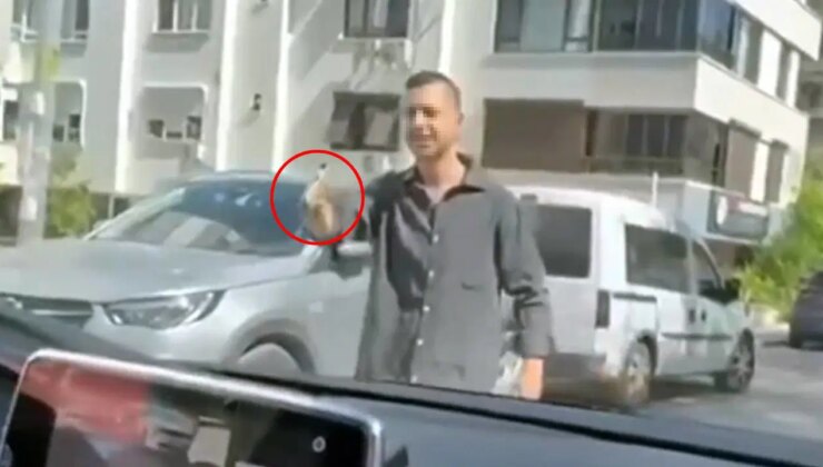Trafikte tartıştığı kadınlara silah doğrultmuştu: Gözaltına alındı!