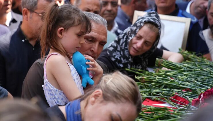 Türkiye, gözyaşlarıyla uğurlamıştı: Ferdi Zeyrek’in ikiz kızlarının son isteği yürekleri yaktı