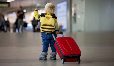 Valizinde uyuşturucu bulunan 6 yaşındaki çocuk gözaltına alındı