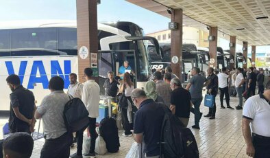 Van’da otogar esnafı, bayramda umduğunu bulamadı: ‘Millette para yok, tatil amaçlı giden çok az’