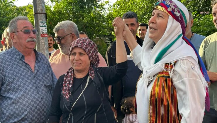 Yenilenen muhtarlık seçimlerini kazanan Dursun Yılmaz, Toprakkale’nin ilk kadın muhtarı oldu