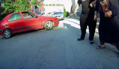 Yol verme tartışması: Tartıştığı sürücüye eşi ve kızının yanında bıçak çekti!