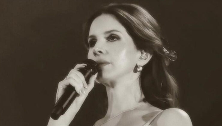 ABD’li şarkıcı Lana Del Rey’den Filistin’e destek: Barış en büyük dileğim