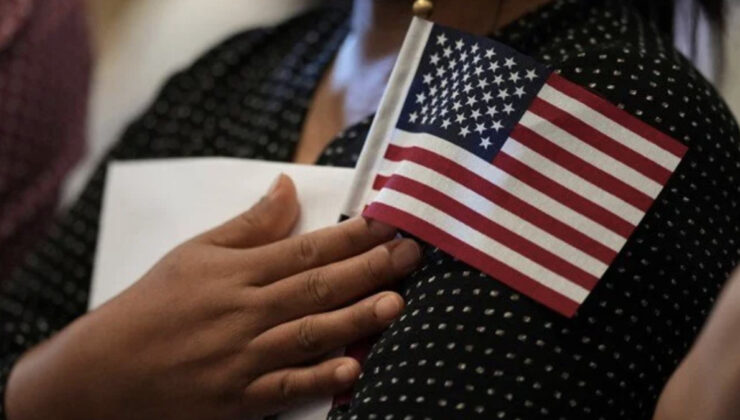 ABD’liler ‘Nazi kanunu’ ile vatandaşlıktan çıkarılacak