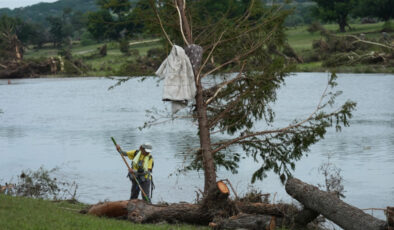 ABD’nin Teksas eyaletindeki sel felaketinde hayatını kaybedenlerin sayısı 119’a çıktı