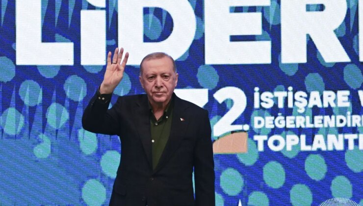 AKP’nin Kızılcahamam kampında konuşulanlar sızdı: ‘CHP’ye karşı hazırlanan materyaller sığ ve basit bulunmuş’