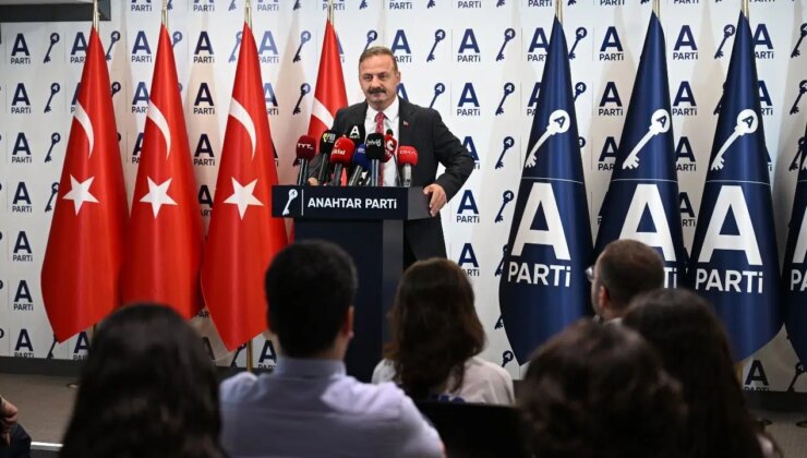 Anahtar Parti lideri Ağıralioğlu’ndan iktidara sert eleştiri: ‘İt sürülerine devleti kurban ettiler’