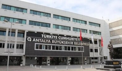 Antalya Büyükşehir Belediyesi’ne operasyon: 3 kişi daha gözaltına alındı