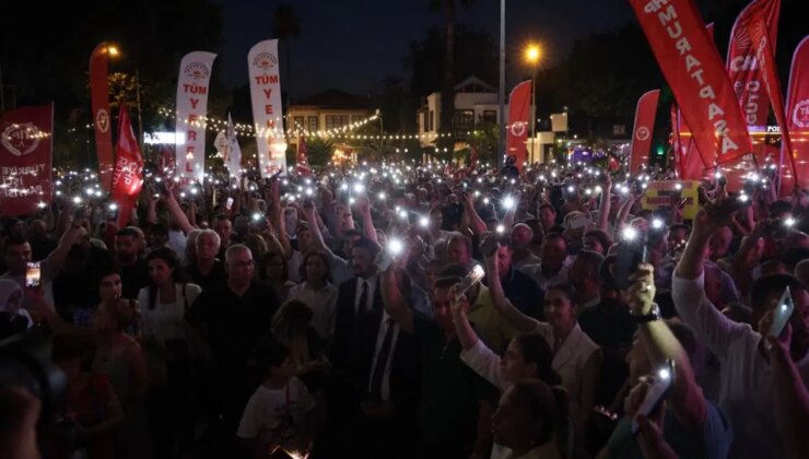 ‘Antalya İradesine Sahip Çıkıyor’ mitingi… ‘Muhittin Böcek, AKP’nin yargısını yenecek’