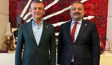 Aslanoğlu’ndan mesaj: CHP İzmir’de bölünmeyecek