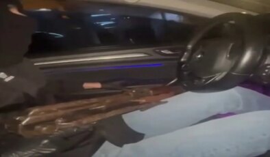 Ataşehir’de oto galeriye kalaşnikoflu saldırı kamerada: 13 kişiye gözaltı