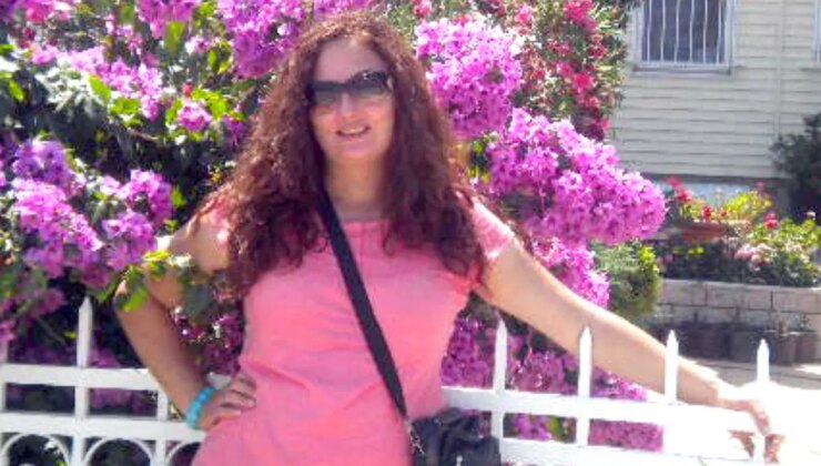 Avcılar’da Reyhan öğretmen evinde ölü bulundu