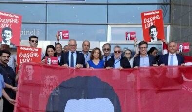 Avrupa Parlamentosu Türkiye Raportörü Amor ve Parlamento’daki Sosyalistler ve Demokratlar Grubu’ndan İmamoğlu’na destek