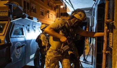 Bakan Ali Yerlikaya açıkladı: Kırmızı bülten ile aranan çok sayıda kişi yakalandı!