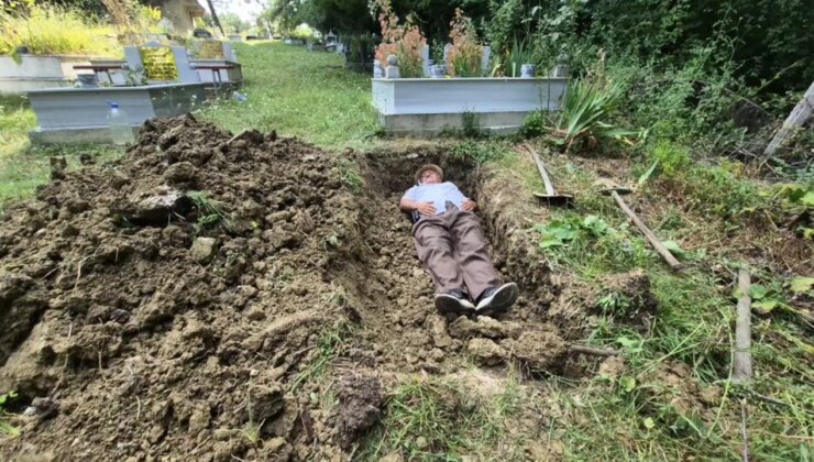 Bartın’da ilginç olay: Rüyasında gördü, kendi mezarını kazdı!