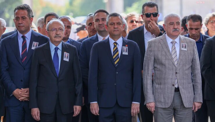 Bir araya geldiler: Özel ile Kılıçdaroğlu yan yana!