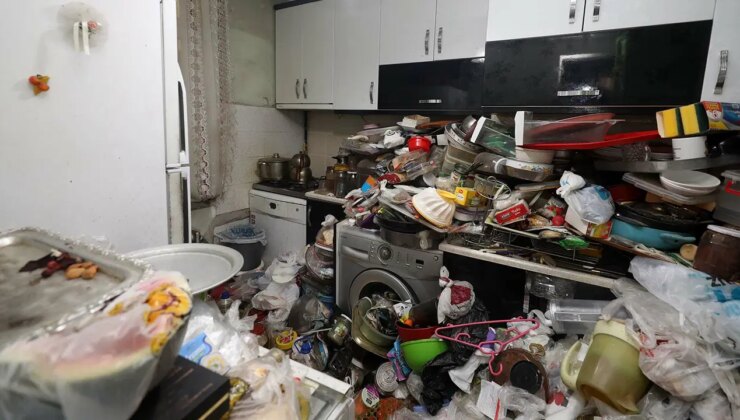 Bir ‘çöp ev’ vakası daha! Bu kez Yenimahalle: Bir evden 3 kamyon çöp çıktı…