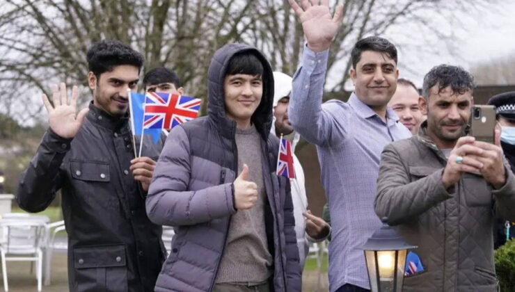 Bir e-posta hatası: İngiltere’yi 2 milyar sterlinlik krize sürükledi