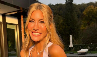 Çağla Şikel kahvaltıda ne yediğini takipçileri ile paylaştı