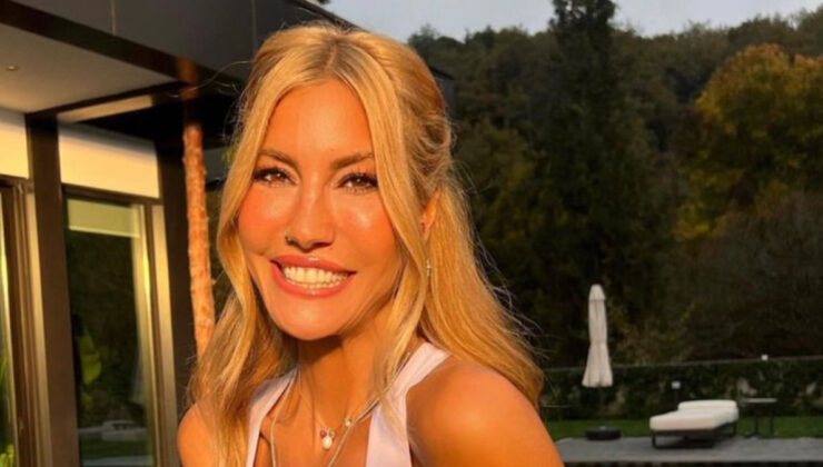 Çağla Şikel kahvaltıda ne yediğini takipçileri ile paylaştı