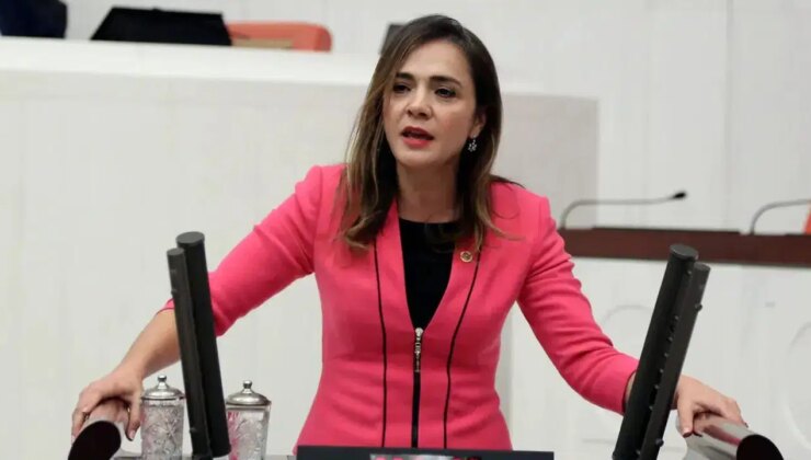 CHP’li Gamze Akkuş İlgezdi, trafik kazası geçirdi