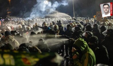 CHP’nin 100. gün mitinginde gözaltına alınan genç Cumhuriyet’e konuştu: ‘Bir suç işlemedik’