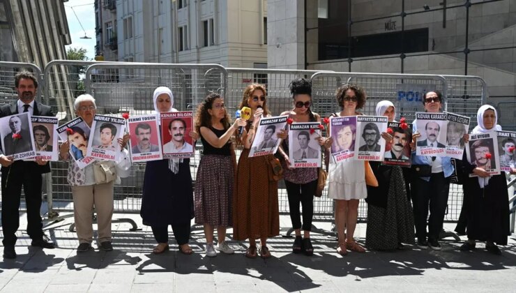 Cumartesi Anneleri 1059. haftada Erdoğan’a çağrı yaptı: ‘Kapatılan tüm dosyaları yeniden açın!’