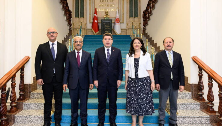 DEM Parti görüşmesi sonrası Adalet Bakanı Tunç’tan açıklama: ‘Atılan adımları ve yapılan çalışmaları konuştuk’
